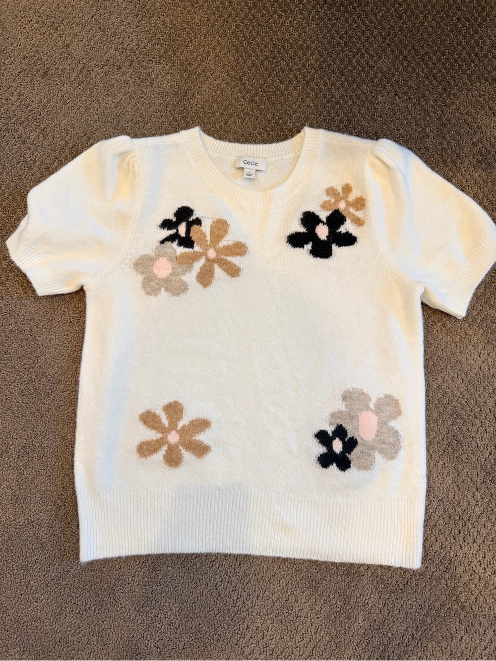 CeCe White Floral Puff-Sleeve Knit Top